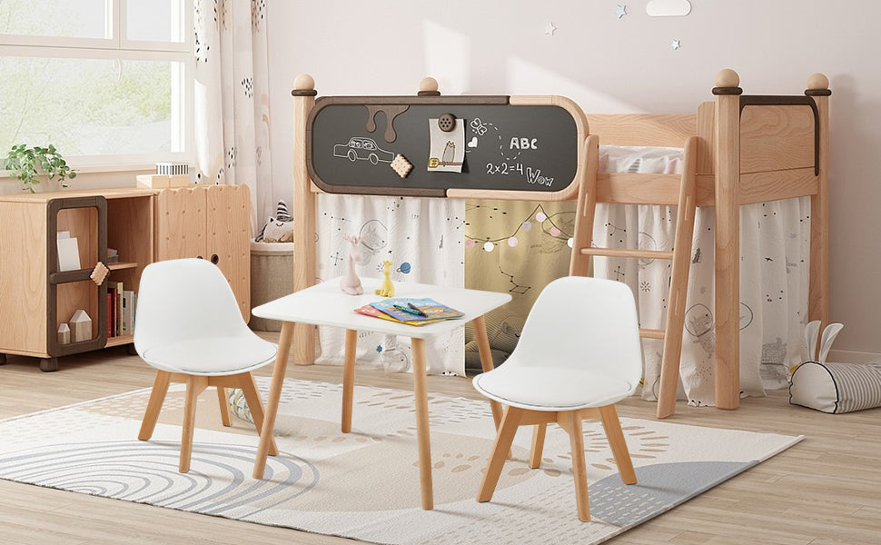 So wählen Sie sichere und praktische Kindertische und -stühle aus