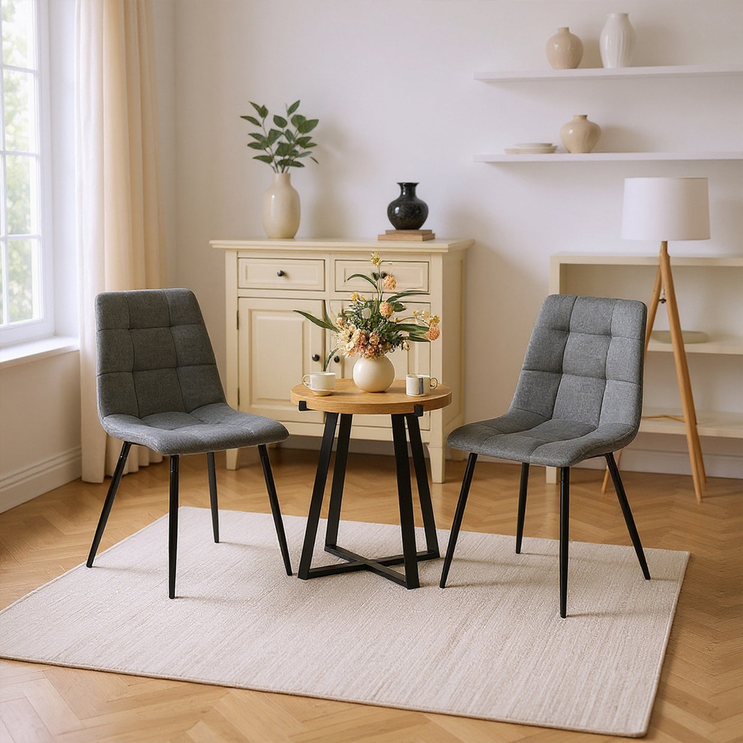 Armloser Esszimmerstuhl mit Stoffbezug und schwarzen Eisenbeinen – Schwarz/Grau/Braun