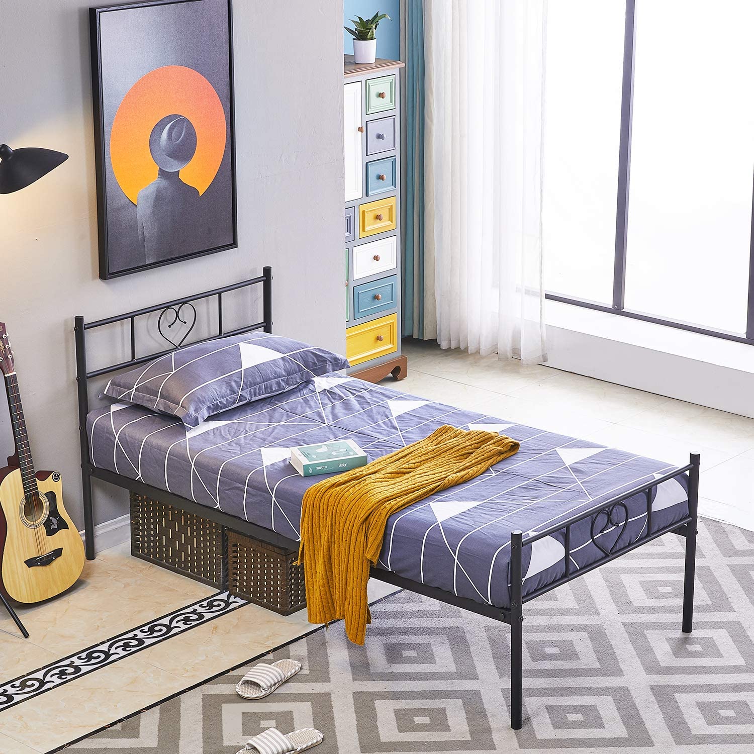 HEART Herzf?rmiges Einzel-/Doppelbett aus Metall 94 * 196 cm/143 * 196 cm - Schwarz
